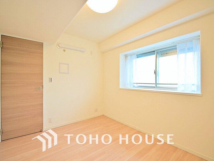 内装 シンプルですっきりとした室内は飽きのこない居心地の良い雰囲気