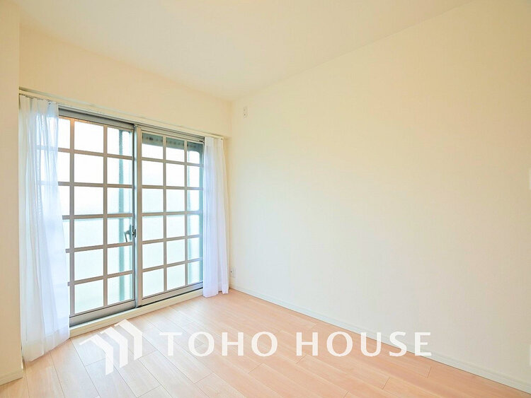 内装 家具の配置のし易い室内です。趣味の部屋としても充分な広さです