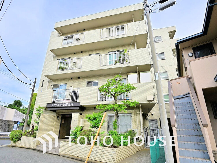 外観 〜たいせつなペットと暮らせるリノベーションマンション〜角部屋、南向きのため陽当たり良好〜