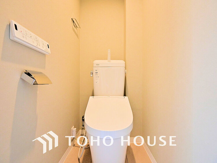 トイレ トイレには快適な温水洗浄便座付