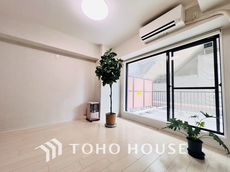 内装 ゆったりとくつろげる上質なリビングダイニング