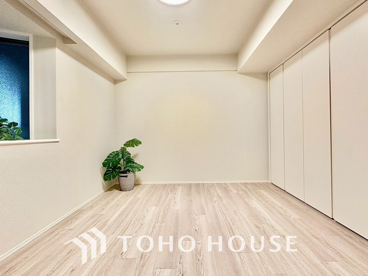 内装 【PRIVATE ROOM】◆属毛離裏◆子は父を手本とし、母に愛育されて成長する。家族の深い繋がり。いつまでも大切にしたい。