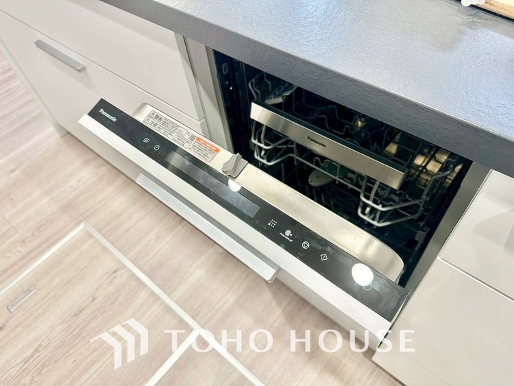 キッチン 【KITCHEN】◆Happy◆愛情たっぷりのお料理で家族にHappyを。システムキッチンがあなたをサポートしてくれます。