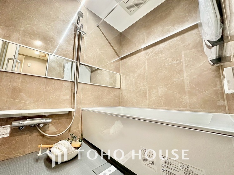 風呂 【BATHROOM】◆プライベートな空間◆simpleだからrelaxできるんです。こころもからだもキレイさっぱり。