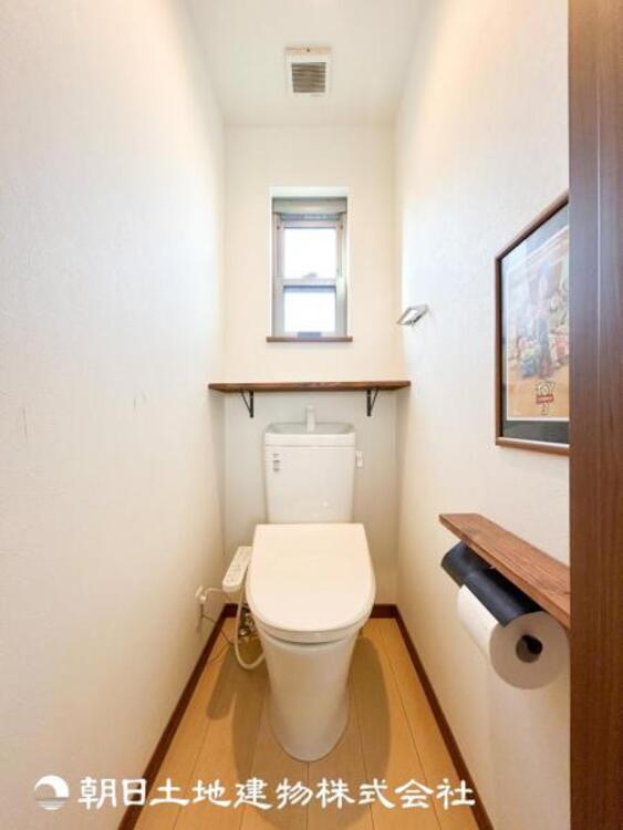 トイレ 【トイレ】大切な1人時間。寛ぎだけではない、快適な生活を送る為に必要なもの。毎日使う場所だから、より快適な空間に。