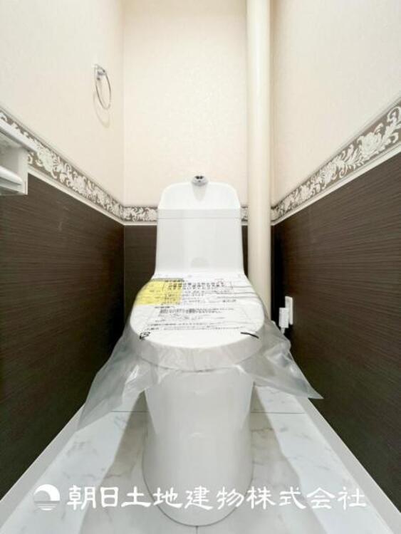 トイレ 【トイレ】大切な1人時間。寛ぎだけではない、快適な生活を送る為に必要なもの。毎日使う場所だから、より快適な空間に仕上げられています。