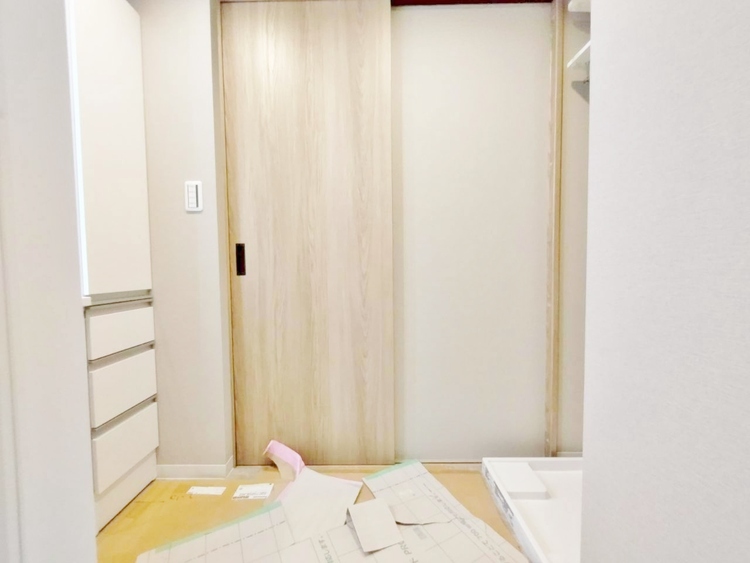 その他 十分な広さの脱衣所。