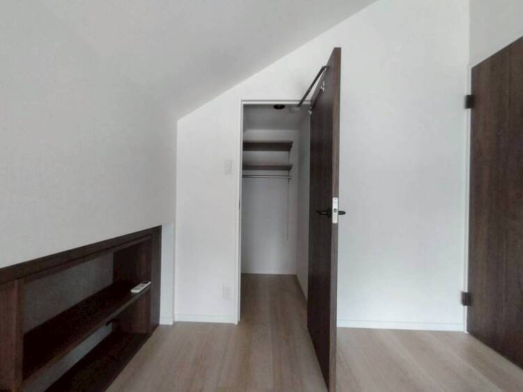 その他 収納スペースが付いていて、お部屋を広く使っていただけます。