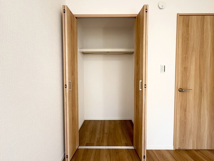 その他 収納スペースが付いていて、お部屋を広く使っていただけます。