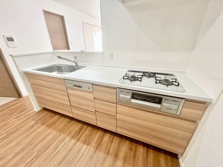 その他 使いやすくスタイリッシュなキッチン空間になっております。