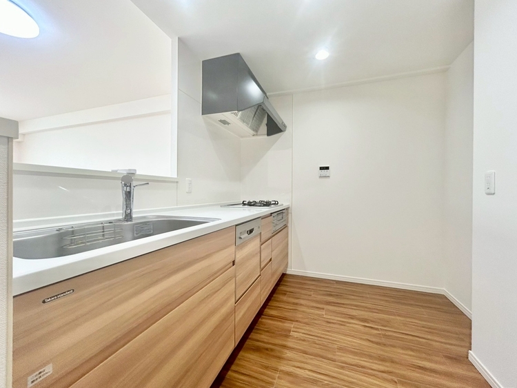 その他 開放感のあるキッチンスペース。調理をしながら、会話も弾みそうですね。