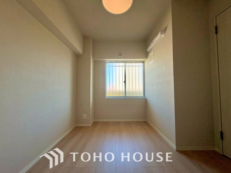 内装 【PRIVATE ROOM】◆属毛離裏◆子は父を手本とし、母に愛育されて成長する。家族の深い繋がり。いつまでも大切にしたい。