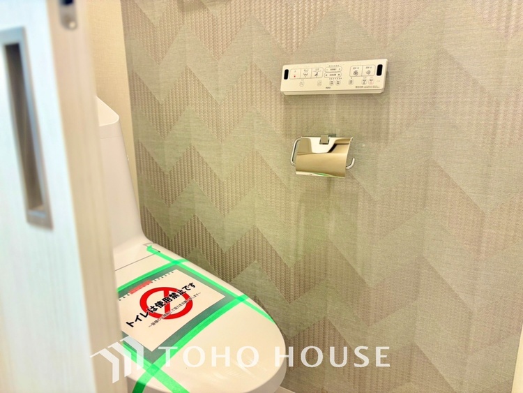 トイレ 【TOILET】◆快適◆な生活に不可欠。節水型の高性能トイレを新設。