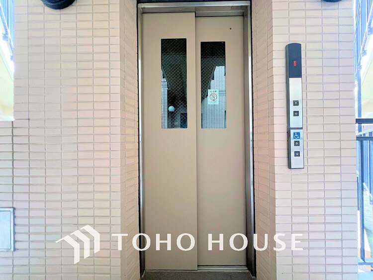 その他 エレベーター