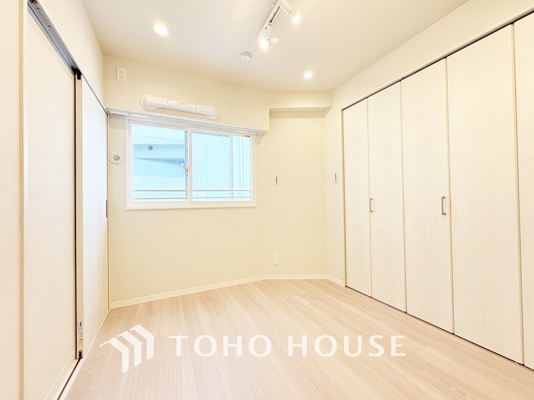 内装 【PRIVATE ROOM】◆プライベートな時間◆最高な暮らしにはこの空間が必要。家族のふれあいも大切にしつつ、自分の空間も大切にしたい。