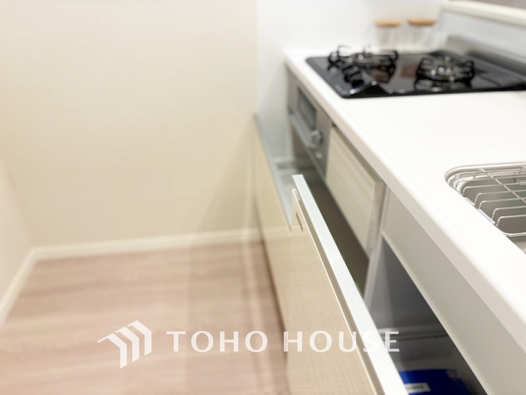 キッチン 【KITCHEN】◆家族のおはよう◆の声を笑顔で迎えてあげられるシステムキッチン。朝ごはんが楽しみでちょっと早起きしたくなるんです。