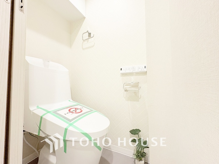 トイレ 【TOILET】◆快適◆な生活に不可欠。節水型の高性能トイレを新設。