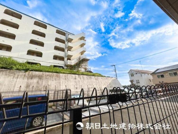 その他 【眺望】部屋から眺める景色はお部屋のインテリアの一部です。開放感ある景色は季節や天候によって変化する素敵な絵画ですね！