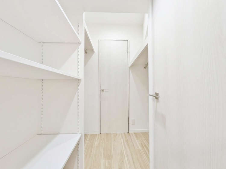 収納 居室にはクローゼットがあり、荷物もスッキリ収納して快適にお過ごしいただけます。