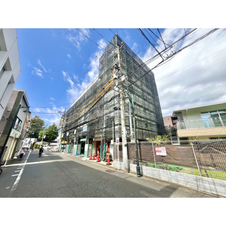 外観 令和7年9月21日撮影（大規模修繕工事中）