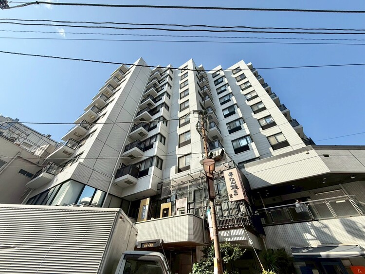 その他 飽きのこないシンプルモダンな外観です。