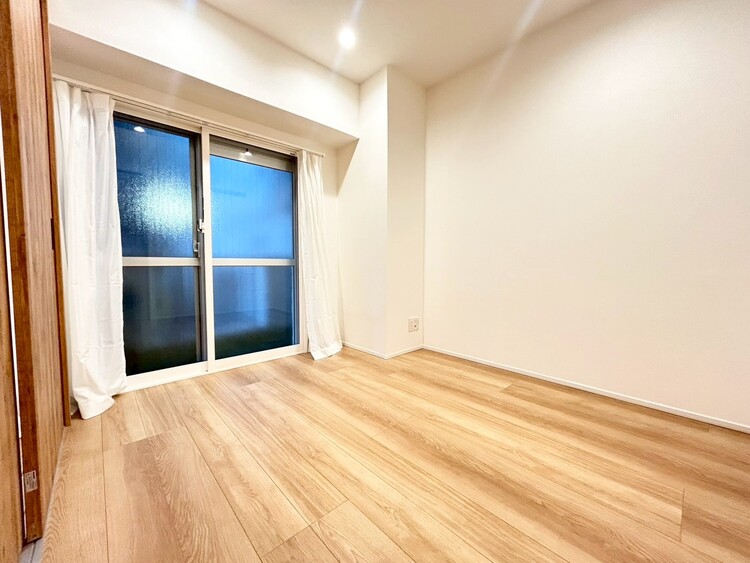 その他 清かで艶やかな時間をもたらしてくれる室内です。