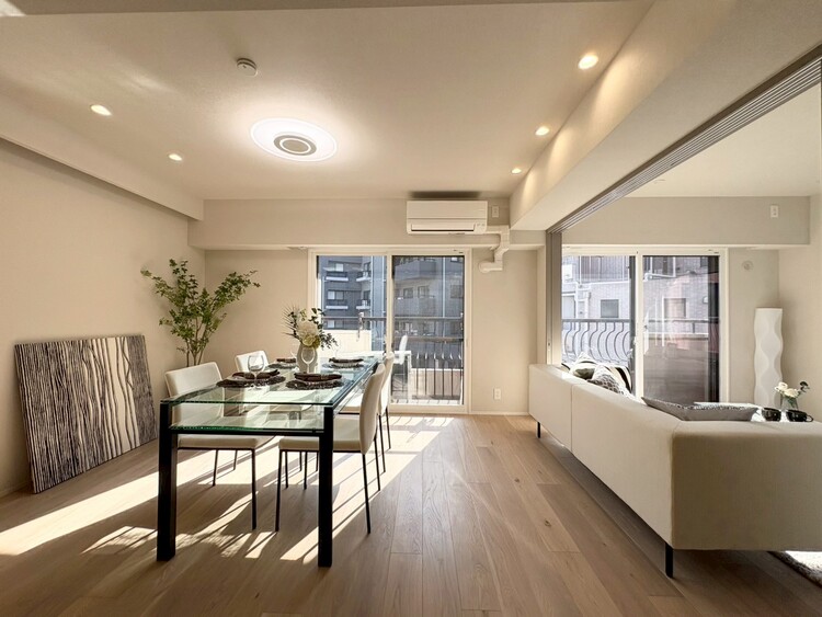 その他 シンプルな内装と偏り過ぎないデザインで統一しました。