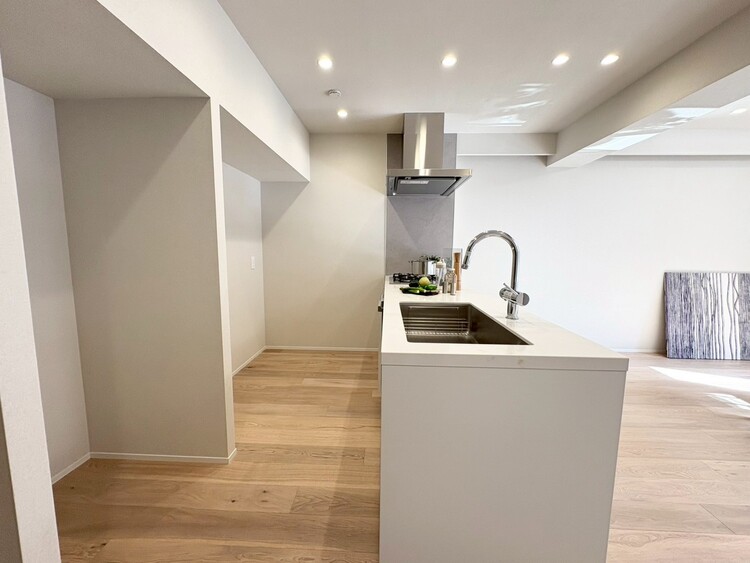 その他 開放感のあるキッチンスペース。調理をしながら、会話も弾みそうですね。