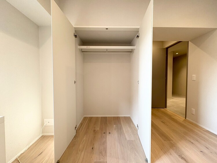 その他 収納スペースが付いていて、お部屋を広く使っていただけます。