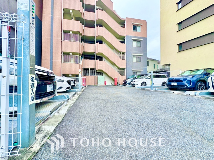 その他 ほんの少しのこだわり。ちょっとした色使いがその家がもつ雰囲気、趣（おもむき）を携え、暮らす家族や訪ねてくる友人・知人に新鮮な香りを運んできます。