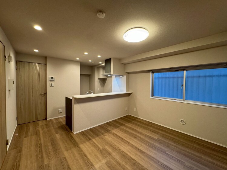 居間 伸びやかな空間のなかで、ゆったりとしたひとときを過ごせます。