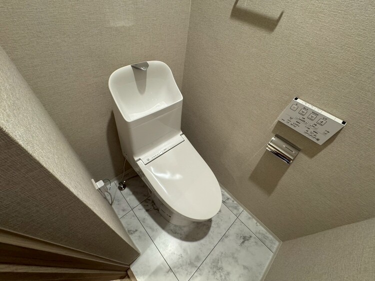 トイレ 清潔感の高いお手洗い。