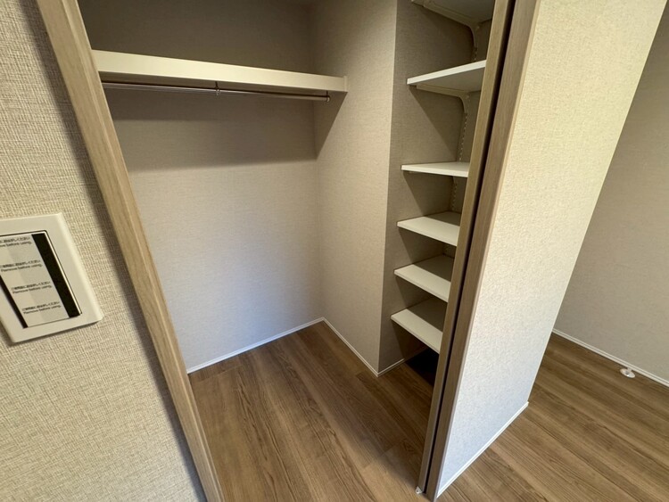 収納 収納スペースが付いていて、お部屋を広く使っていただけます。