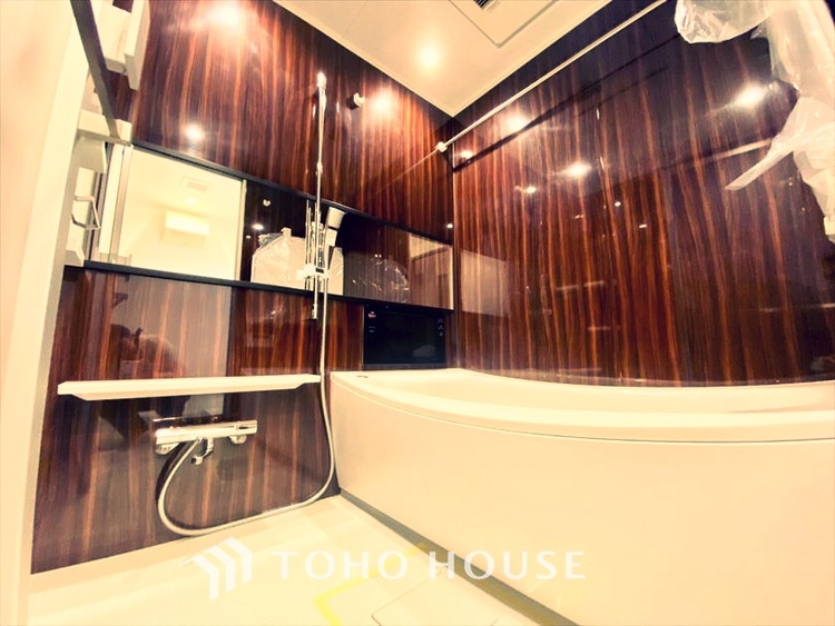 風呂 【BATHROOM】◆プライベートな空間◆simpleだからrelaxできるんです。こころもからだもキレイさっぱり。