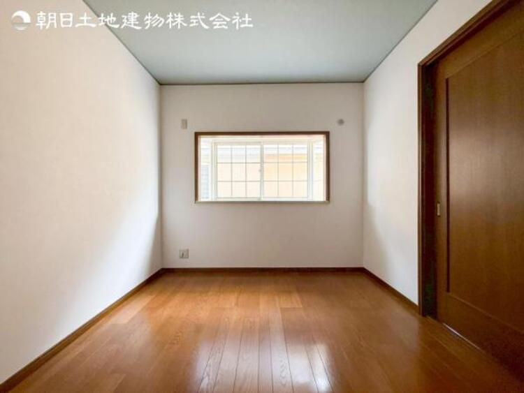 内装 すぐの見学や資料請求などお気軽にお問い合わせお待ちしております