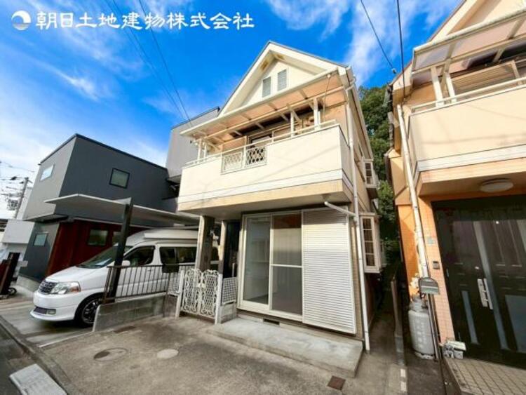 外観 すぐの見学や資料請求などお気軽にお問い合わせお待ちしております