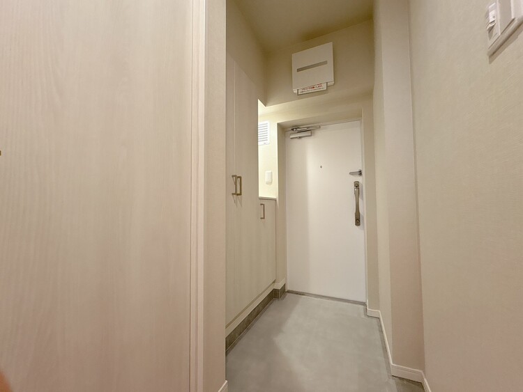 玄関 シューズボックスを完備した玄関です。