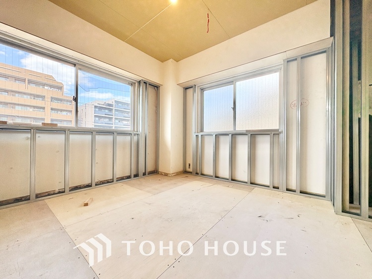 内装 【Private room】感性を育むプライベートルームはシンプルでスマートな空間。好みの空間で読書をしたり、音楽を聞いたりと一人の時間も充実したものにできます。