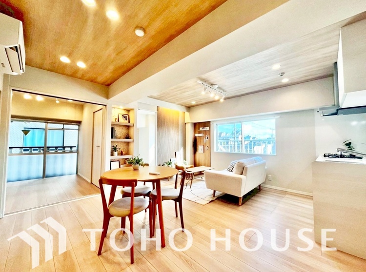 内装 家族みんなの笑顔が、笑い声が絶えない幸せいっぱいのこの場所で新たな生活が始まる