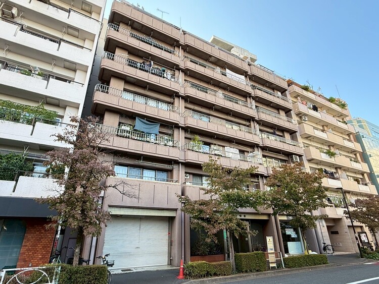 その他 飽きのこないシンプルモダンな外観です。