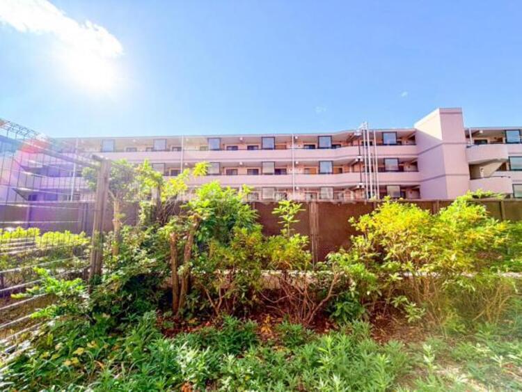 その他 太陽の光と爽やかな風でお洗濯物は気持ちいいです。 