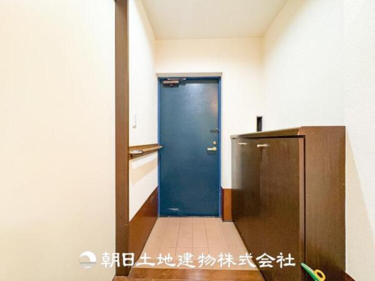 その他 シューズボックスを設置した玄関でマイシューズを整理できます。