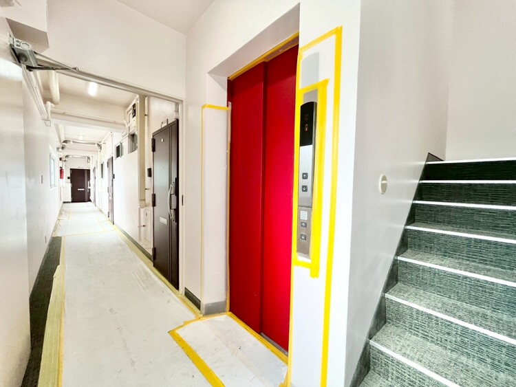 設備 エレベーターの管理も、きちんと行き届いてます。