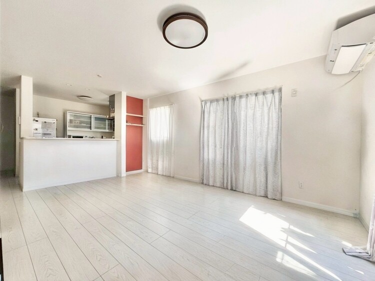 居間 「空間が織り成すひとつ先の住み心地」を演出します。