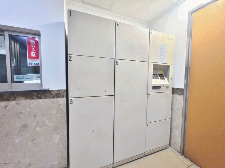 設備 留守時に便利な宅配ボックスを完備。