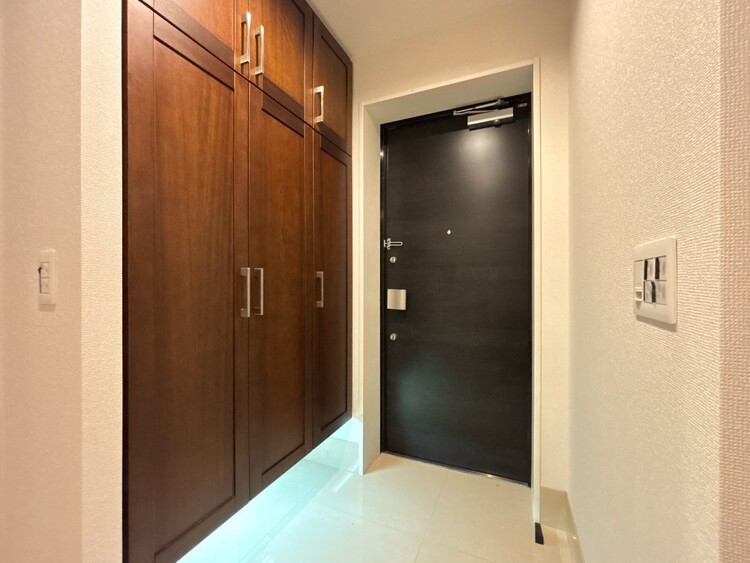 玄関 シューズボックスを完備した玄関です。