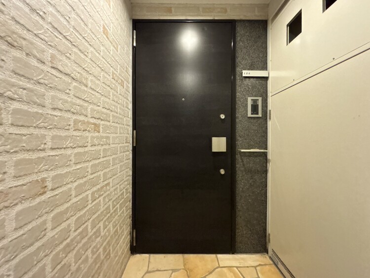 玄関 玄関を開ければ、そこは安らぎのご自宅。