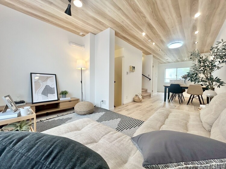 居間 「空間が織り成すひとつ先の住み心地」を演出します。