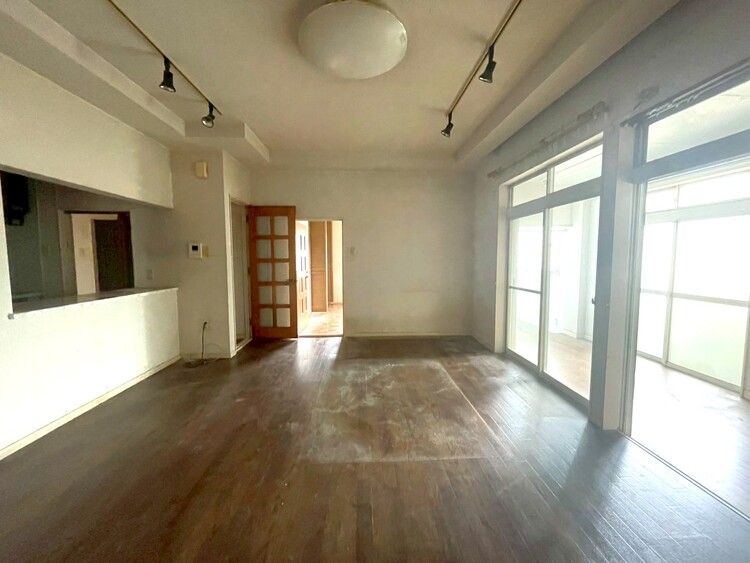 居間 ひとつひとつの空間に宿した機能性、そして美意識。