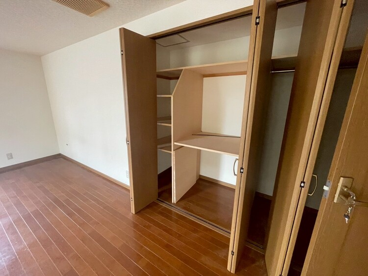 収納 居室にはクローゼットがあり、荷物もスッキリ収納して快適にお過ごしいただけます。